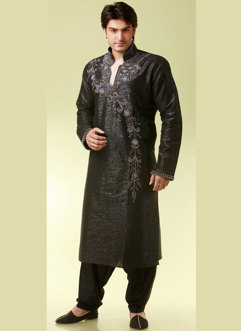 Black Kurtha