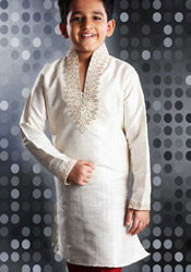 Astounding Cream Kurta Pyjama