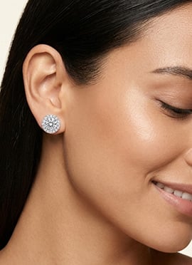 925 Sterling Silver Stud Earrings With Brilliant Moissanite