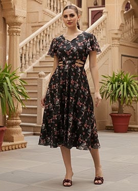 Teen Girls Black Chinon Side Cut Out Dress