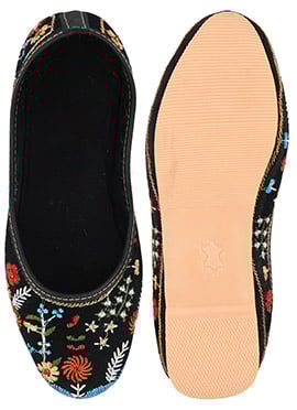 Black Embroidered Juti