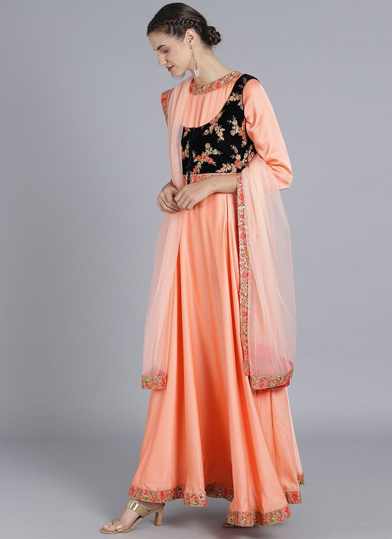 Ethnovog Peach Anarkali Suit