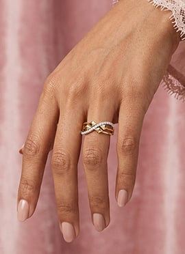 Glamorous Gold 925 Sterling Silver Moissanite Ring