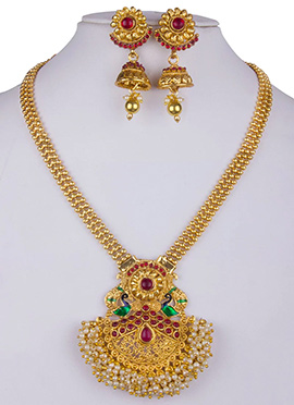Gold Kundan Necklace Set