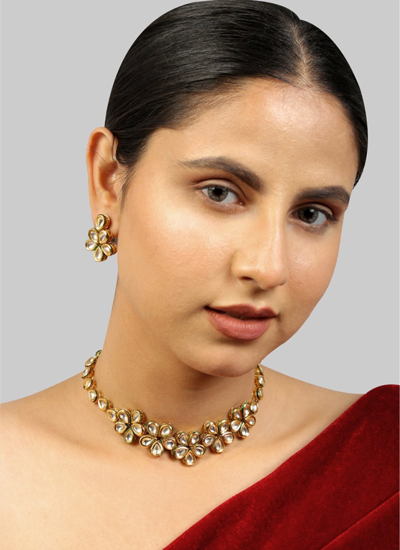 Golden Alloy Kundan Necklace Wedding Wear