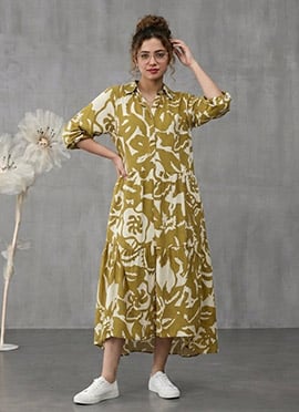 Green  Rayon Printed Midi Dress