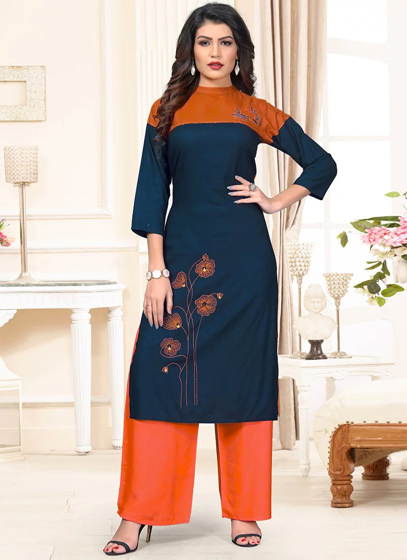 Buy Green Embroidered Kurta Palazzo Set, Embroidered, kurta palazzo set