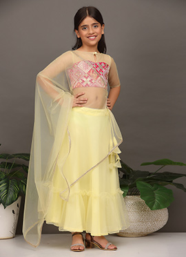 Kids Girls Pink Georgette Sequins Embroidered Lehenga Set
