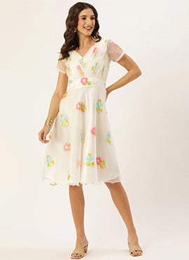 Teen Girls Off White Pleated Yoke Organza Dress