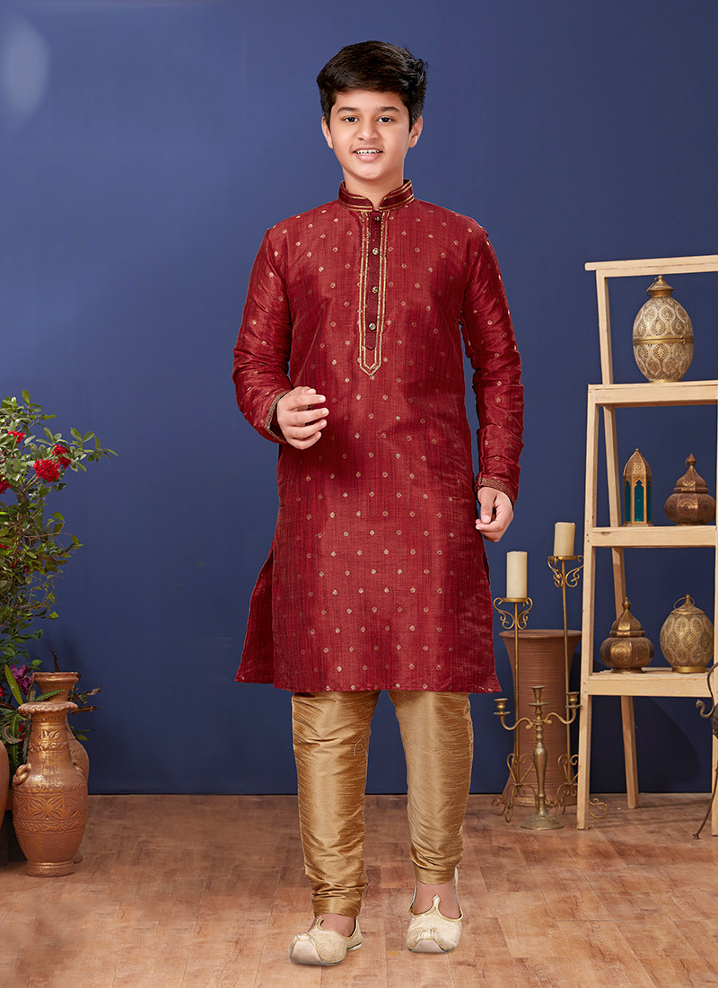 Red Mulberry Butti silk Kurta Pyjama