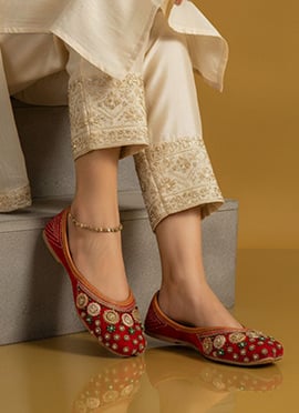 Red Zardosi Hand Embroidered With Stone Work Juti