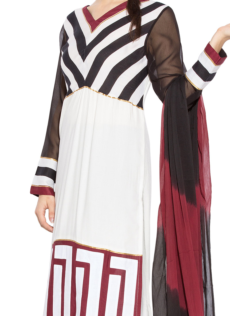 White Yoke Design Cotton Straight Suit Set With Salwar