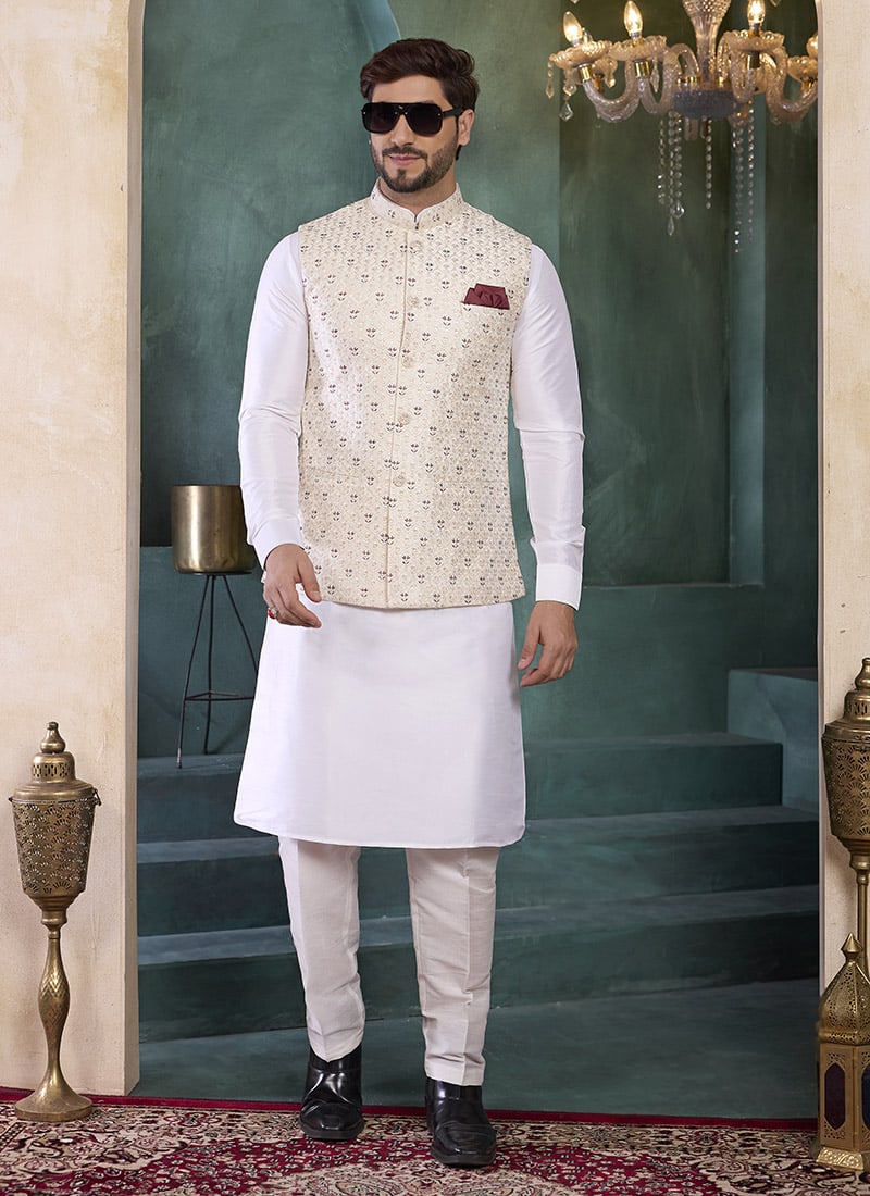 Banarasi Silk Off White Embroidered Sequins Bandi Set Festive Wear