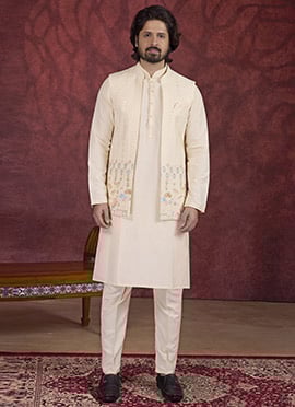 Beige Silk Embroidered Thread Bandi Set