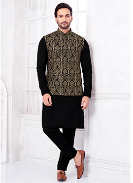 Black Banarasi Silk Embroidered Sequins Thread Bandi Set