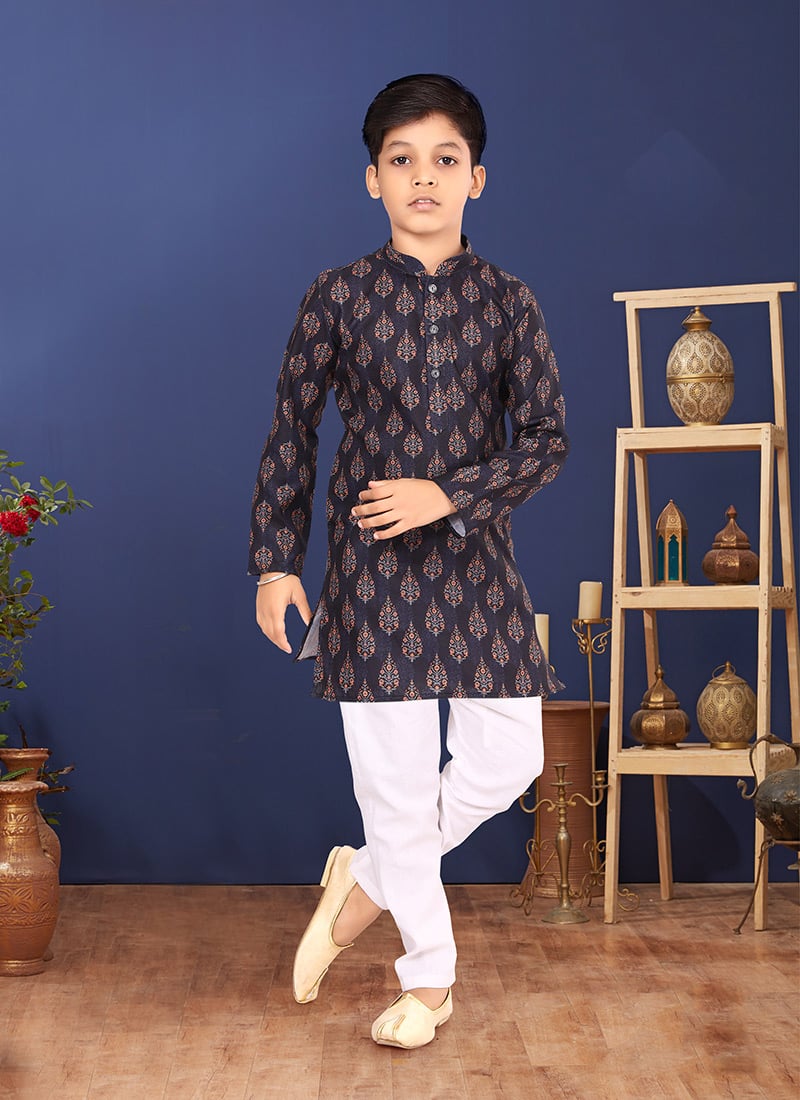 Black Cotton Printed Boys Kurta Pyjama