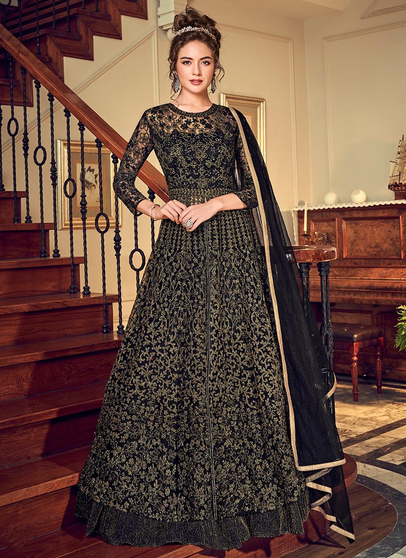 black lehenga net ka