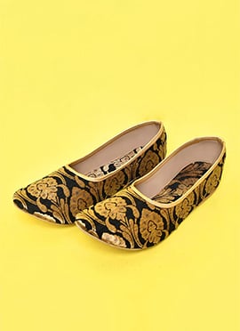 Black Jacquard Juti For Women