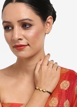 Black Kundan With Meenakari And Beads Bracelet