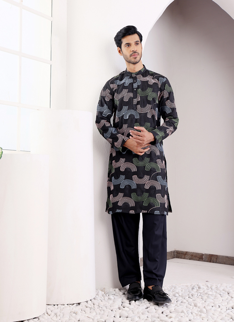 Black Linen Embroidered Kurta