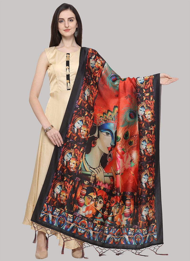 black dress with red dupatta