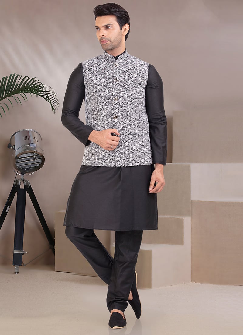 Black Silk Dilwali Bandi Set With Embroiderd Party Wear-KPMAMBE0315