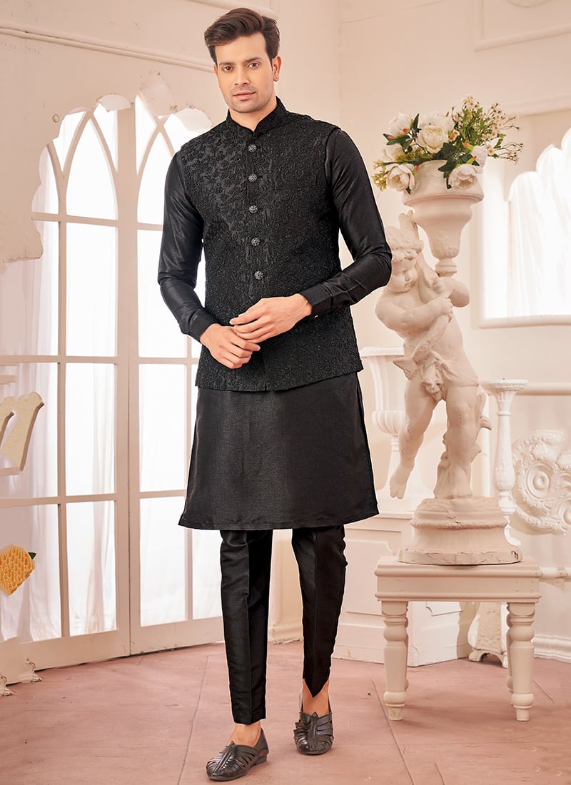 Black Silk Embroidered Bandi Set Festive Wear