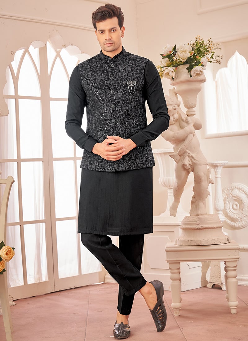 Black Silk Embroidered Bandi Set Festive Wear
