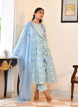 Blue Cotton Blend Printed Straight Pant Suit
