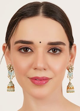 Blue Kundan And Beads Adorned Jhumkas