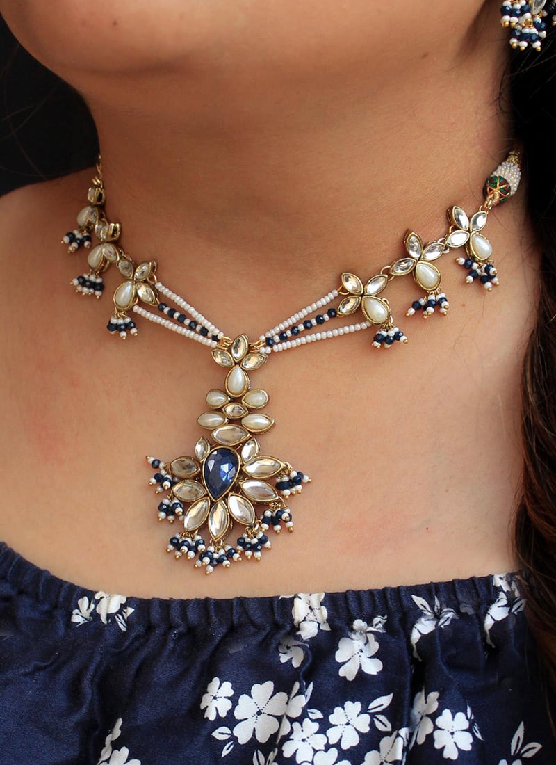 Blue Kundan And Beads Necklace Festive Wear