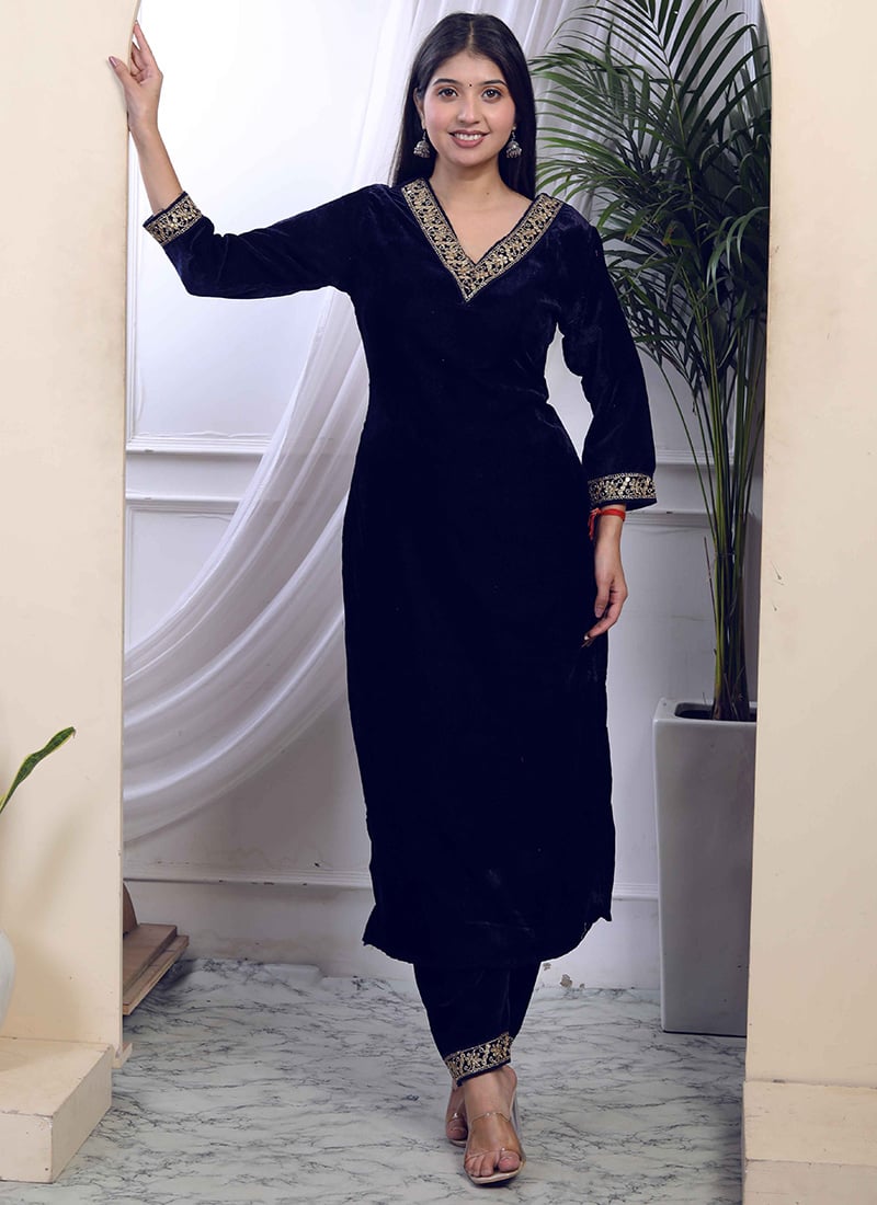 Blue Velvet Embroidered Kurta Straight Pant Set