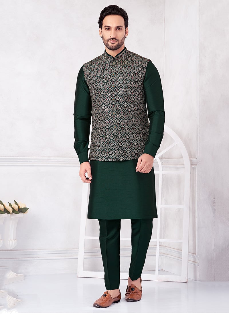 Bottle Green Banarasi Silk Embroidered Sequins Thread Bandi Set Festive Wear