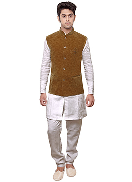 kurta with half blazer