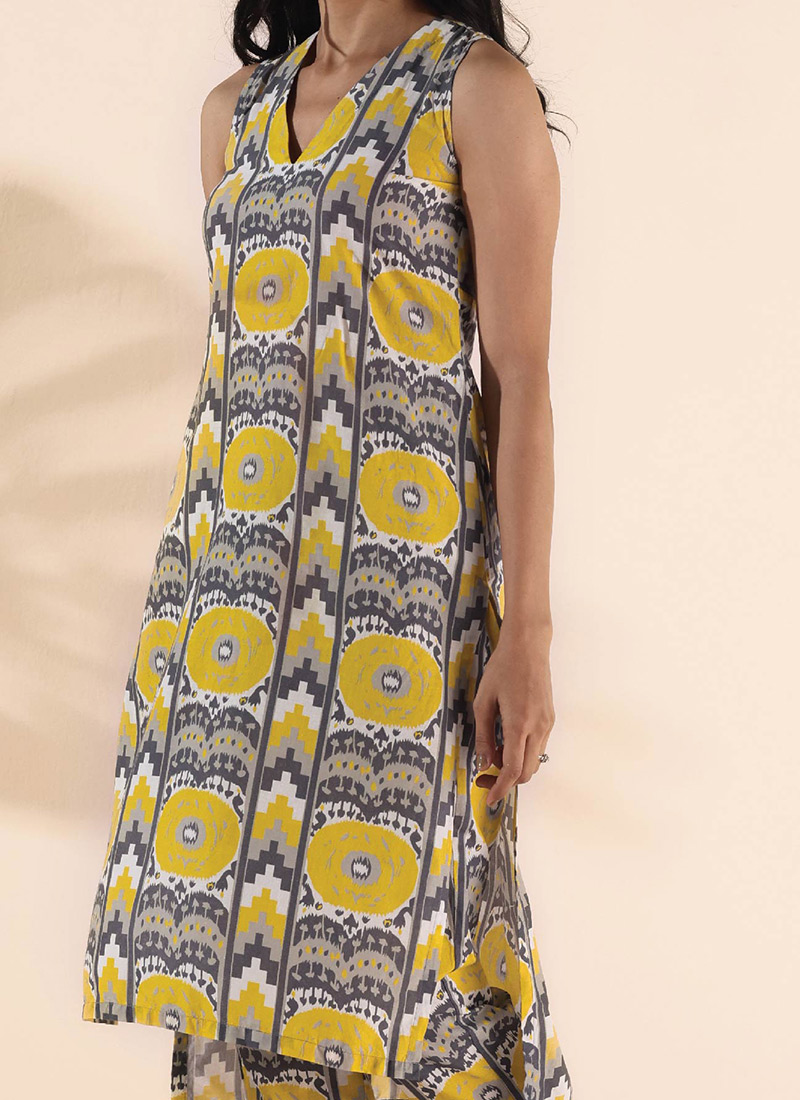 BLACK WOMEN PRINTED KURTA SET