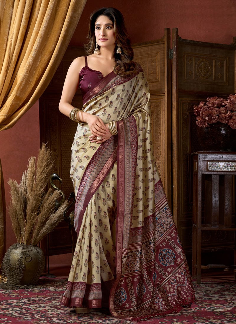Charming Cream Crepe Silk Jacquard Digital Print Saree After Six Wear