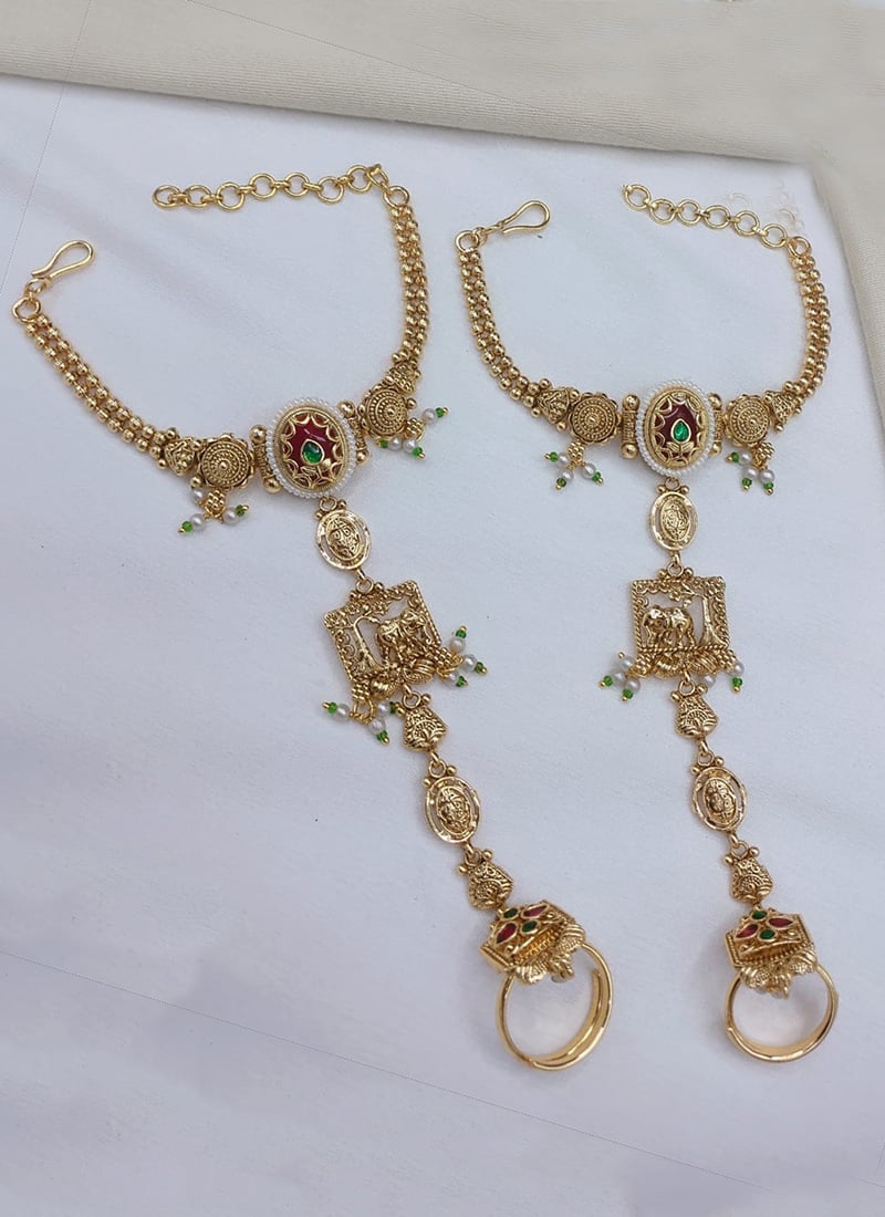 Charming Gold Copper Beads Kundan Haath Pool