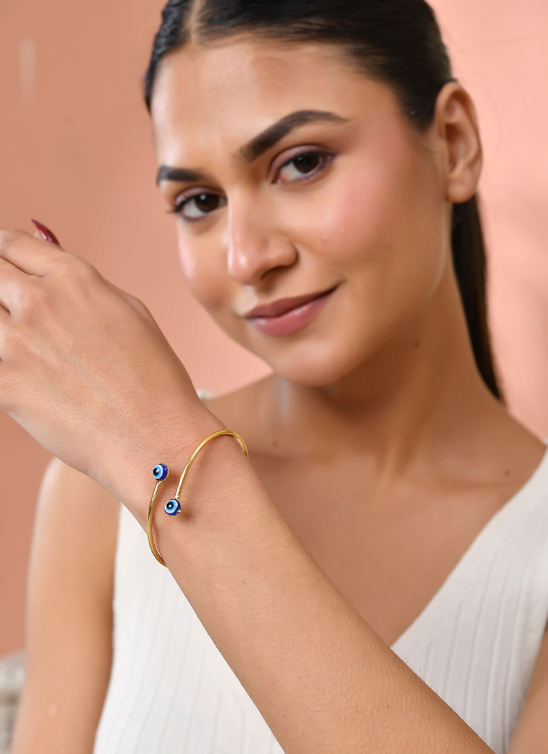 Chic Gold Plated Bracelet After Six Wear