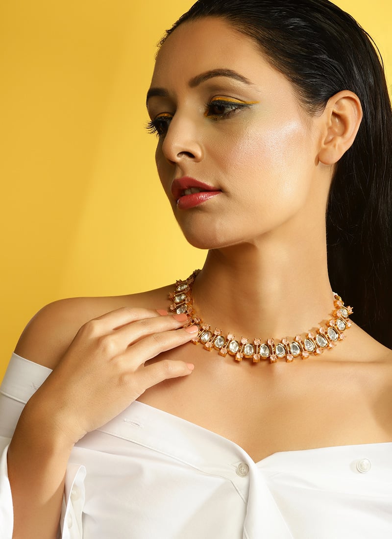 Choker Of Golden Kundan Grace Wedding Wear
