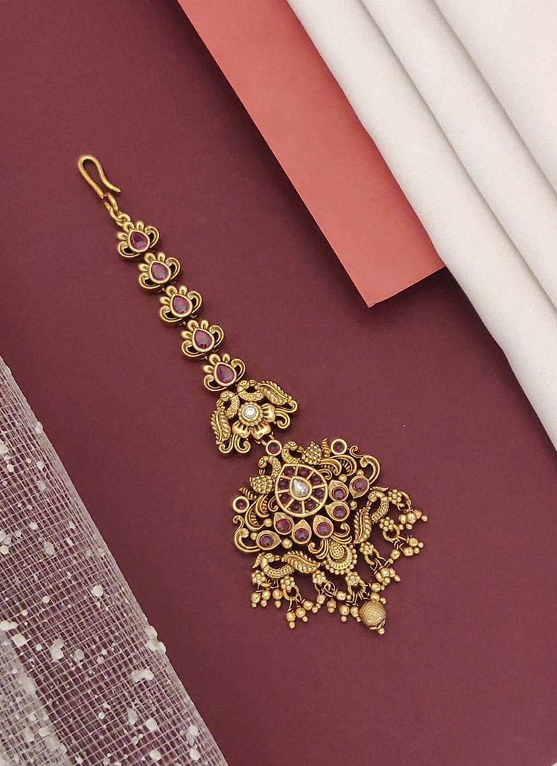 Classic Gold Kundan Mangtikka Festive Wear