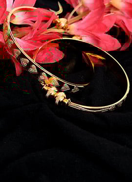 Classic Golden Anti Tarnish Bangle