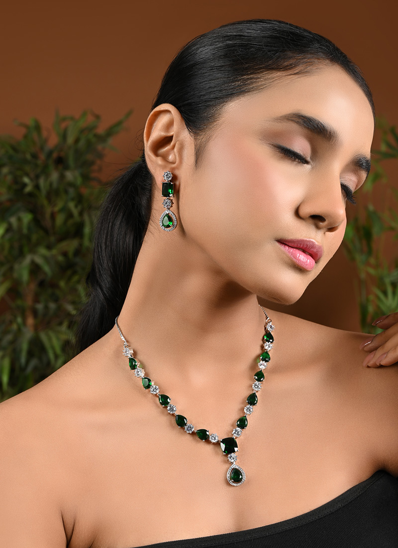 Classic Green American Diamond Stone Kundan Necklace Wedding Wear