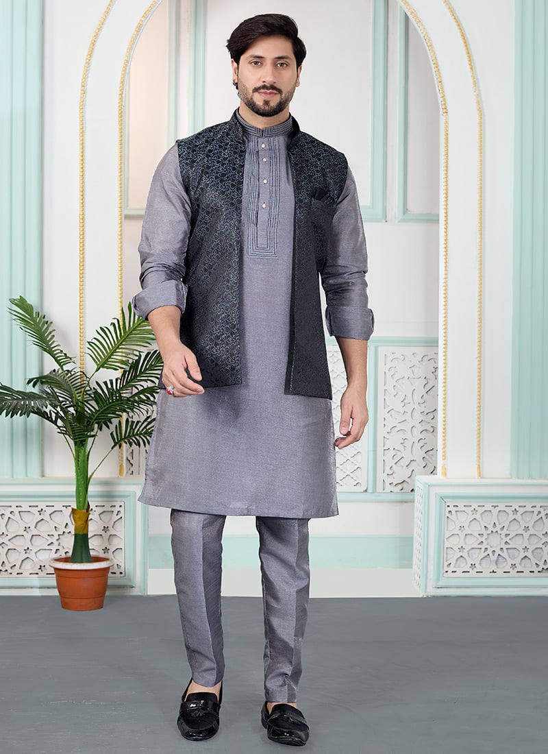 Classic Grey Silk Jacquard Bandi Set Festive Wear