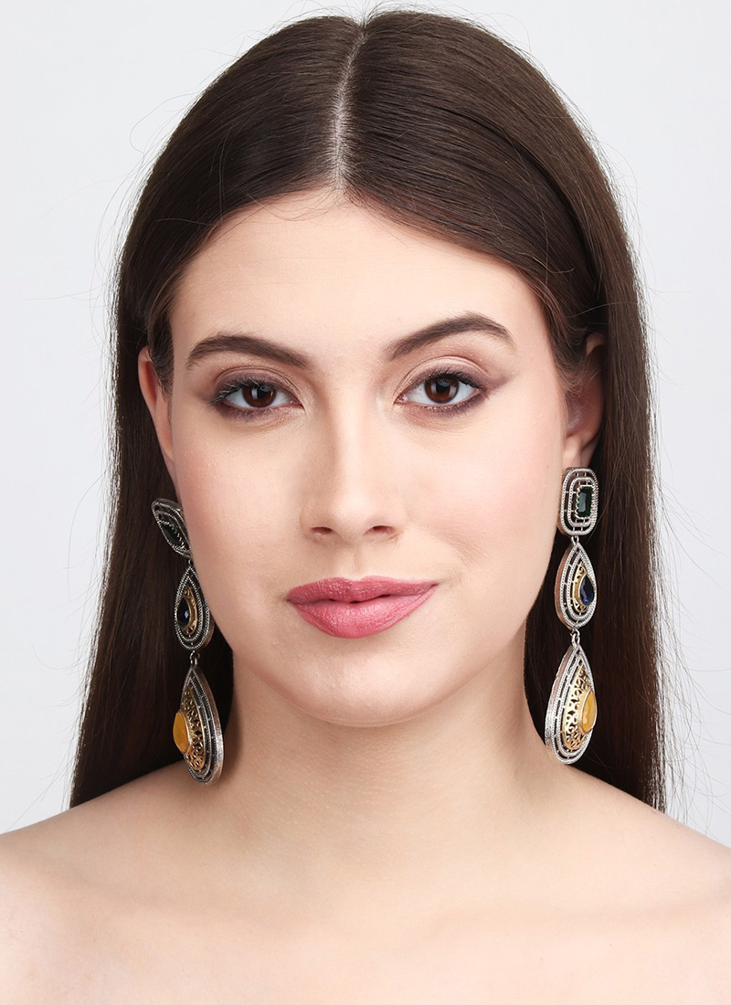 Classic Silver Stone Drops After Six Wear