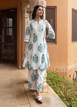 Classic White Cotton Printed Kurta Straight Pant Set