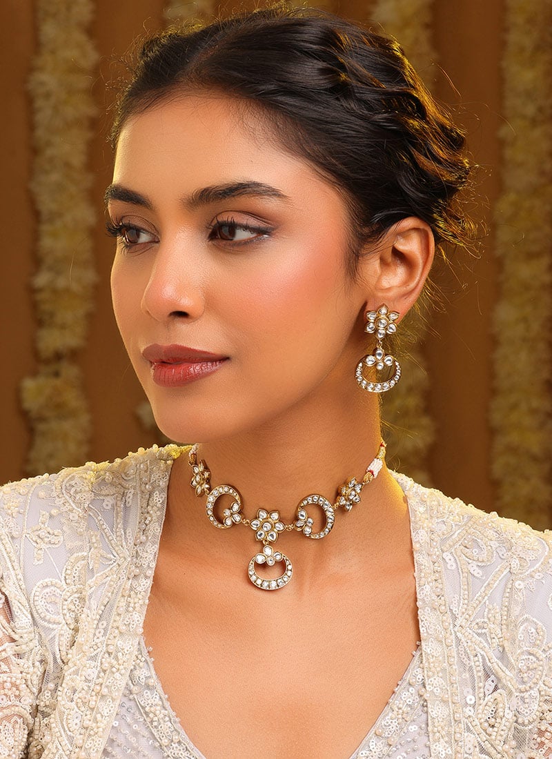 Classic White Kundan Choker Wedding Wear