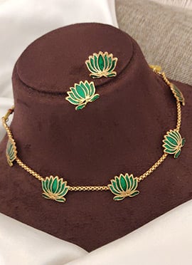 Classy Gold Lotus Motif Green Stone Necklace Set