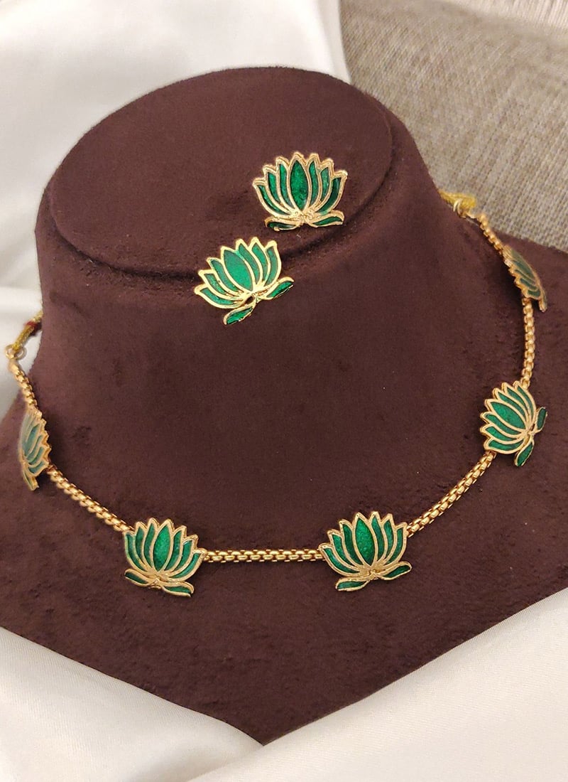 Classy Gold Lotus Motif Green Stone Necklace Set After Six Wear