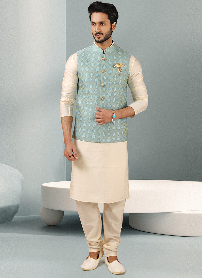 Cream Art Banarasi Silk Jacquard Bandi Set Party Wear