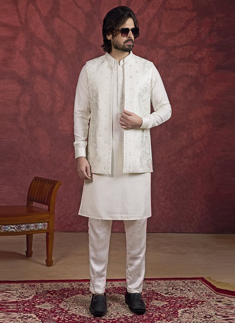 Cream Banarasi Silk Embroidered Sequins Thread Bandi Set Festive Wear